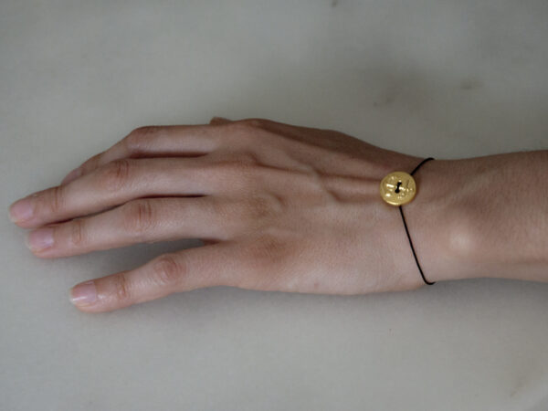 anchor bracelet